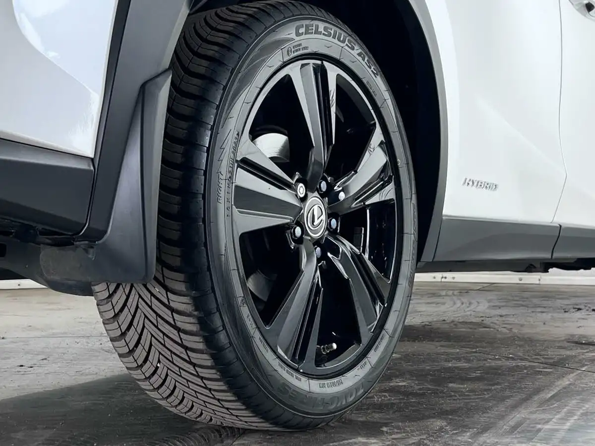 2021-lexus-ux-250h-20-ux-184bhp-without-navigation-big-9