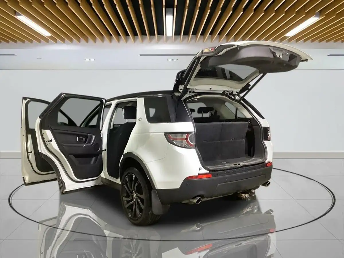 2016-land-rover-discovery-sport-20td4-hse-black-awd-ss-big-10