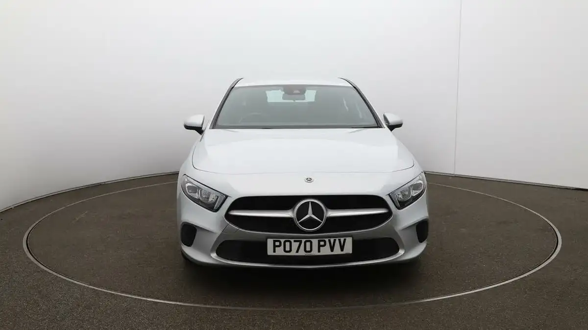 2020-mercedes-benz-a-class-13-a200-sport-saloon-4d-big-32