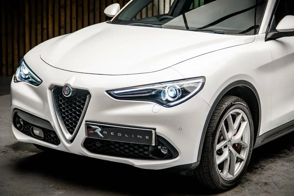 2018-alfa-romeo-stelvio-22td-milano-big-14