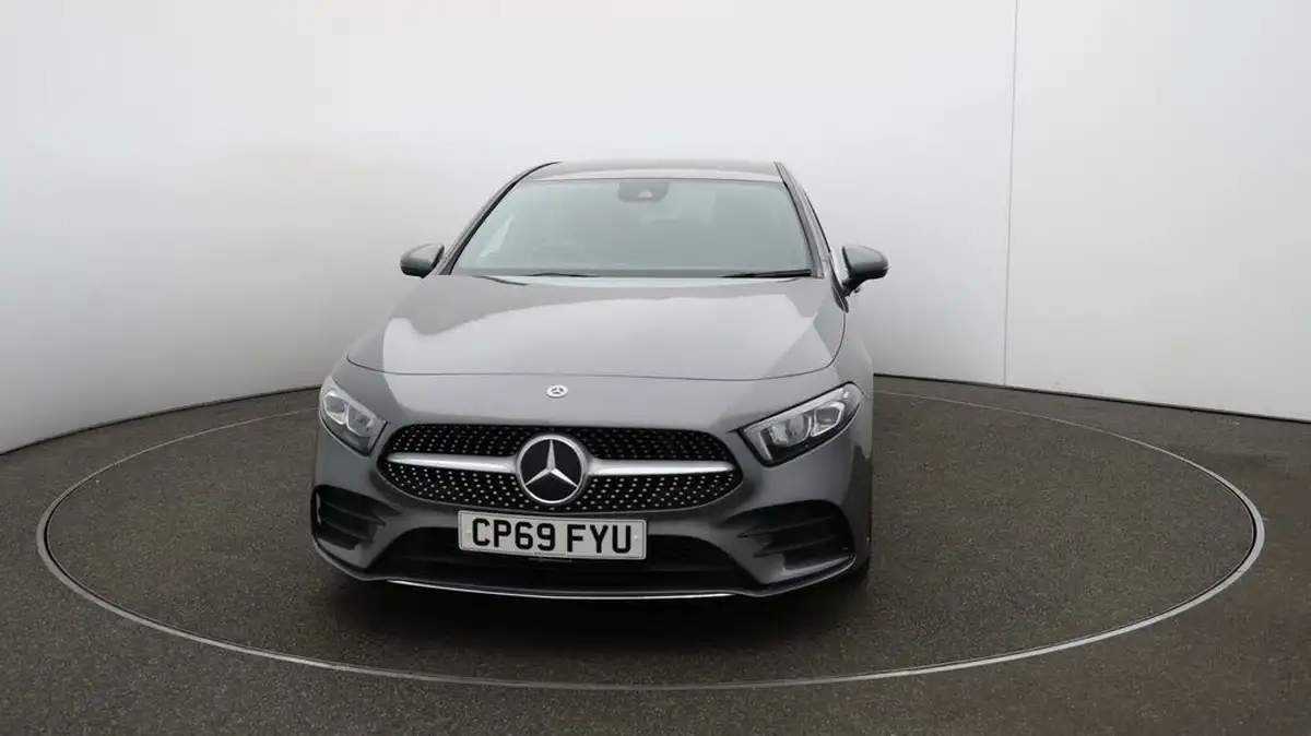 2020-mercedes-benz-a-class-13-a200-amg-line-hatchback-5d-big-31