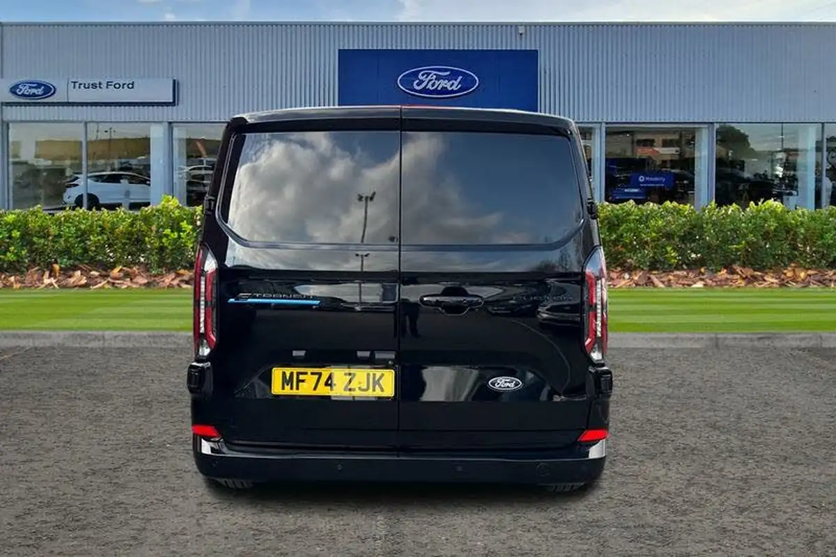 2024-ford-transit-custom-e-320-l1h1-limited-136ps-panel-van-big-12