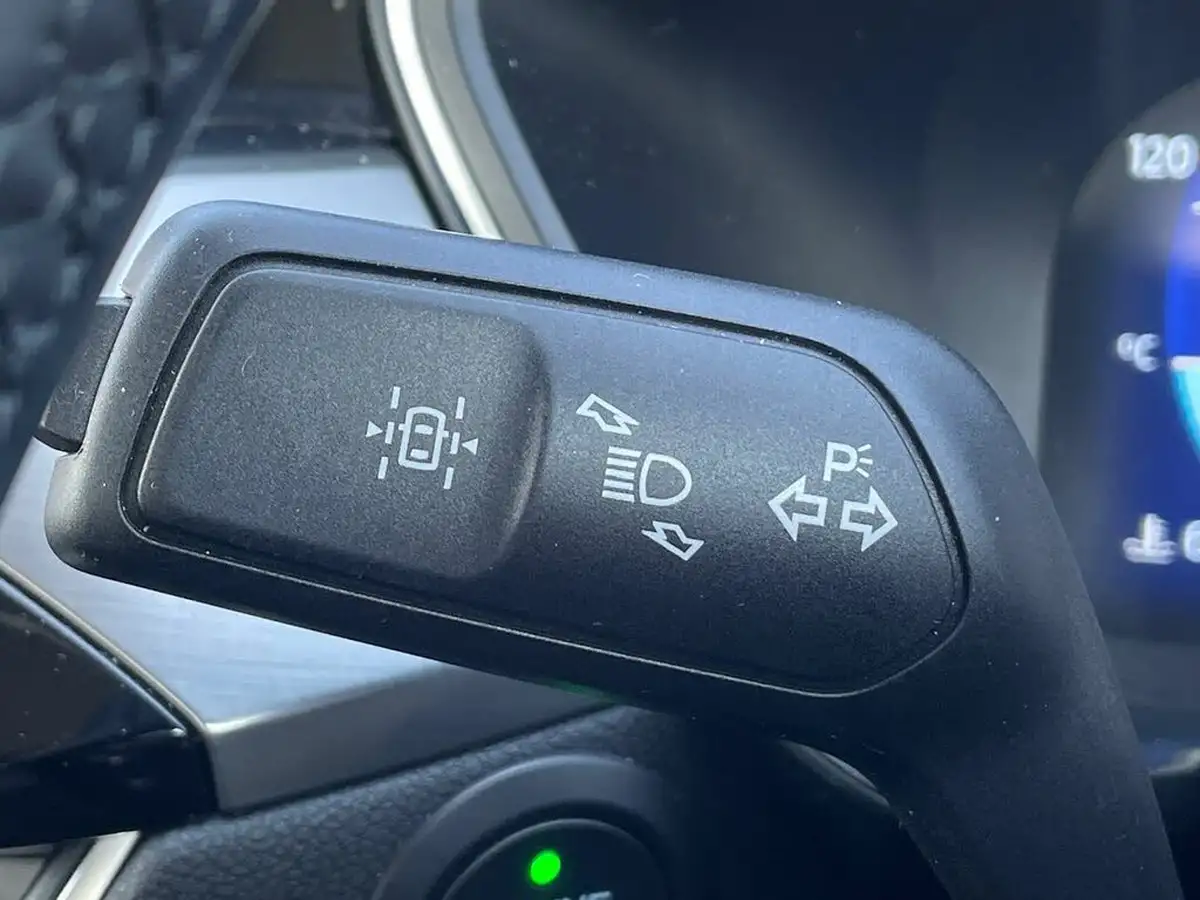 2022-ford-kuga-15t-titanium-edition-big-26