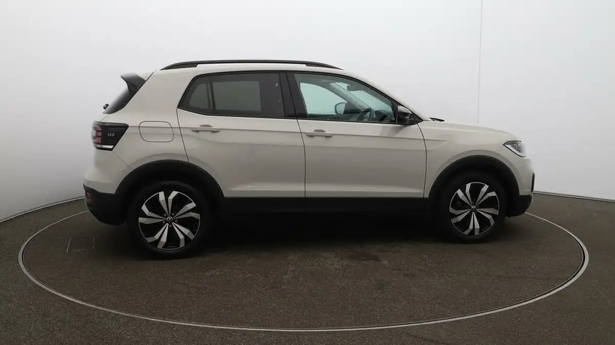 2023-volkswagen-t-cross-10-tsi-black-edition-110ps-big-8