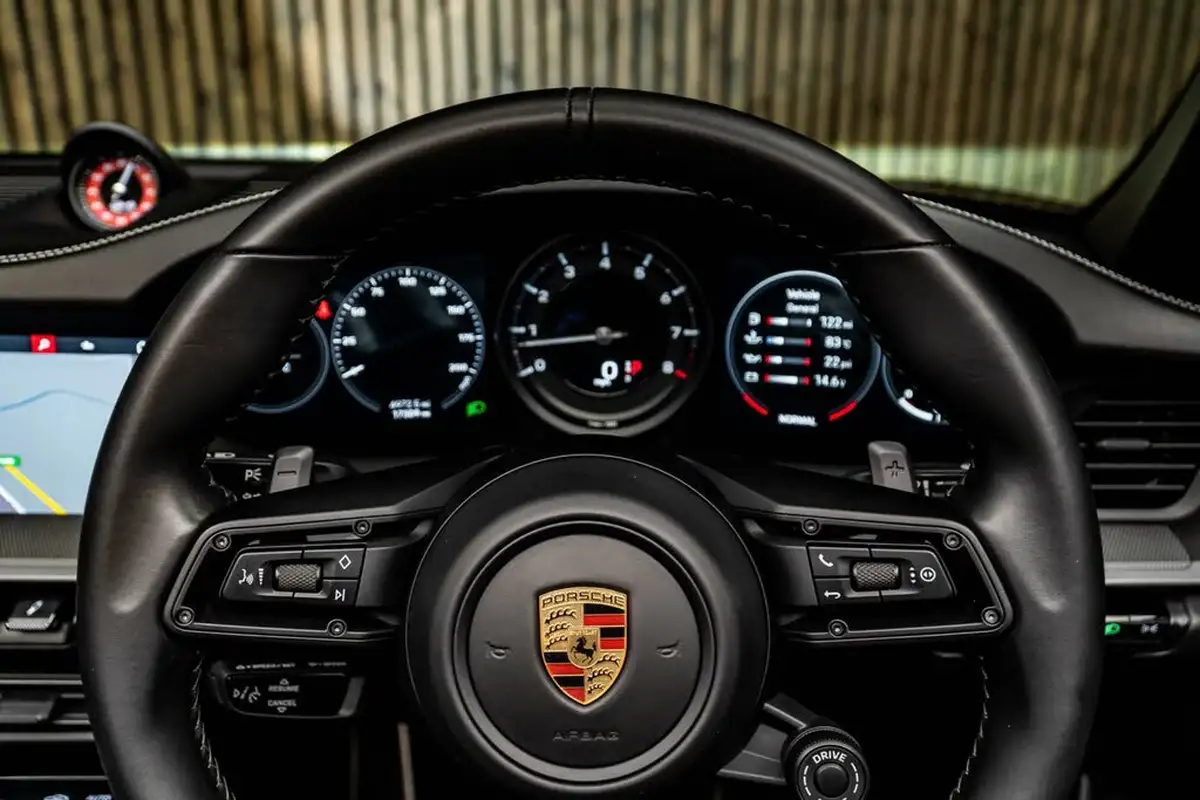 2020-porsche-911-30-carrera-s-cabriolet-pdk-big-33