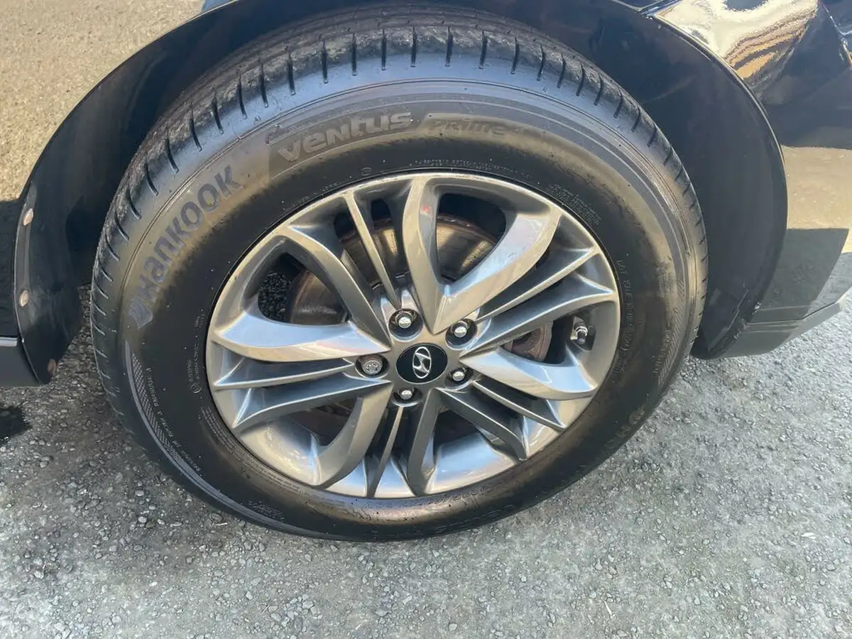 2014-hyundai-ix35-17td-se-big-28