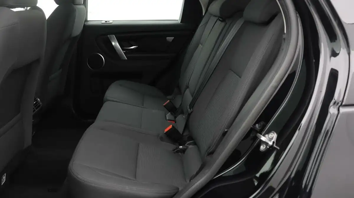 2020-land-rover-discovery-sport-20-p200-no-trim-big-15