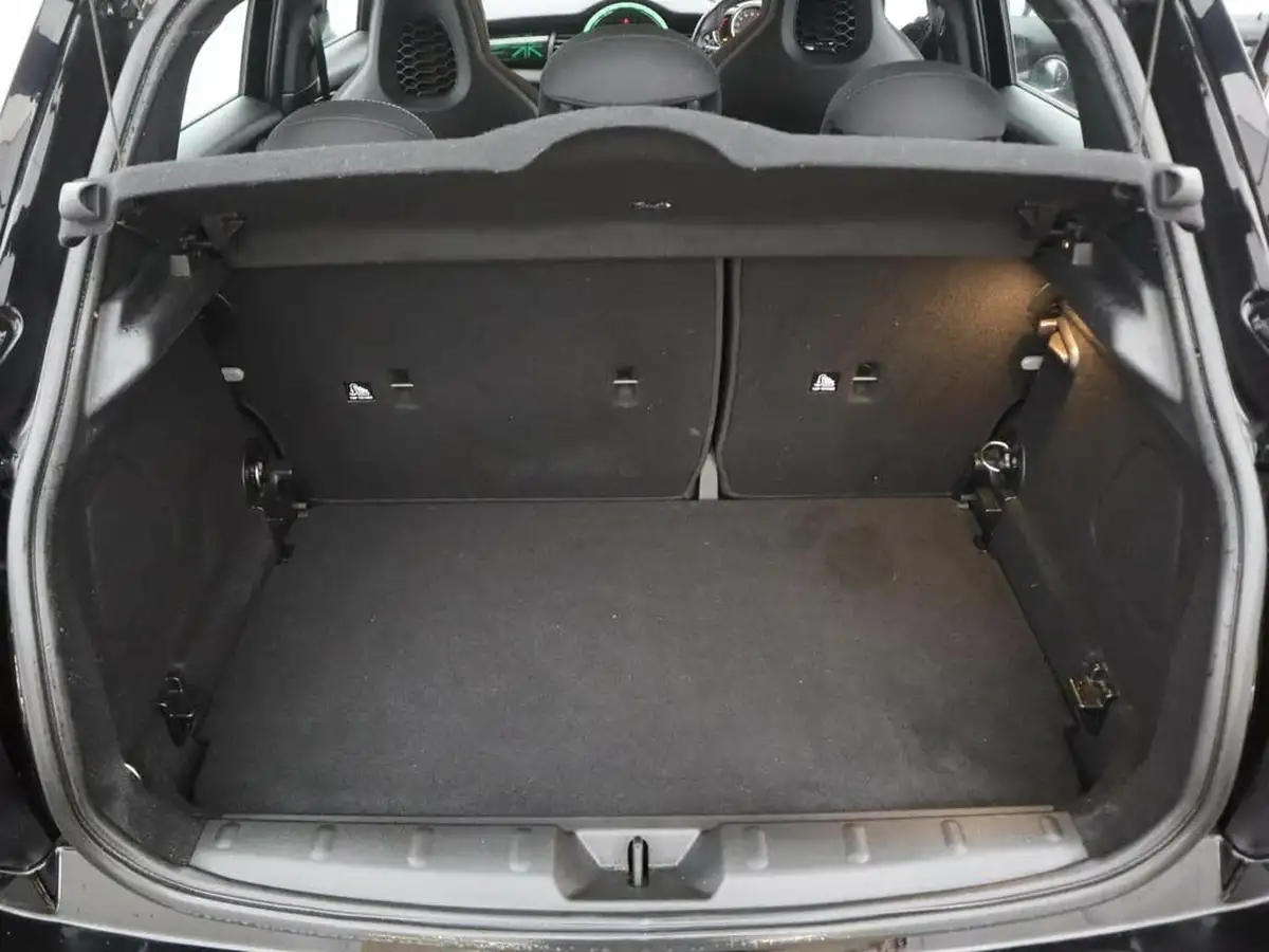 2018-mini-cooper-20-cooper-s-series-ii-chiliss-hatchback-5d-sport-auto-big-6