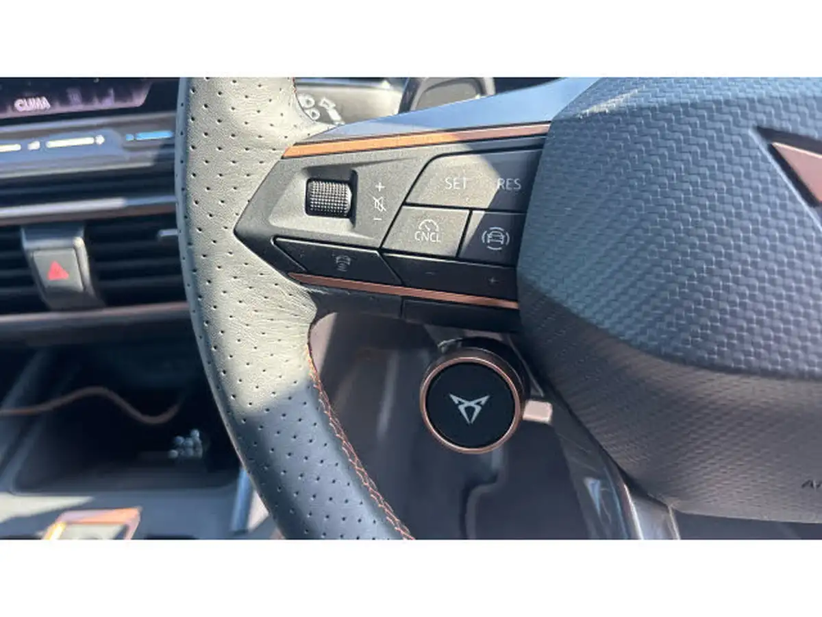 2025-cupra-leon-nf-15-e-hybrid-vz1-hatchback-big-16