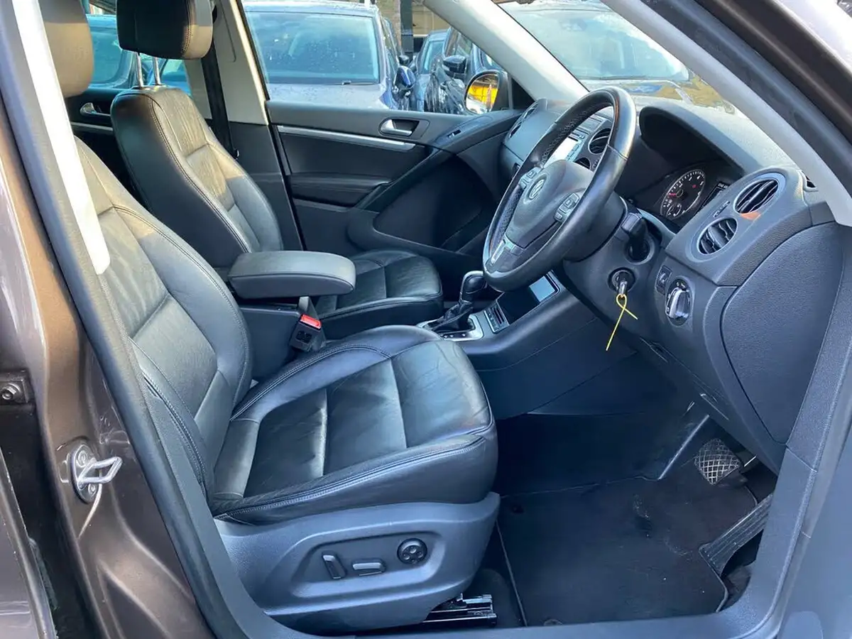 2015-volkswagen-tiguan-20-match-dsg-big-6
