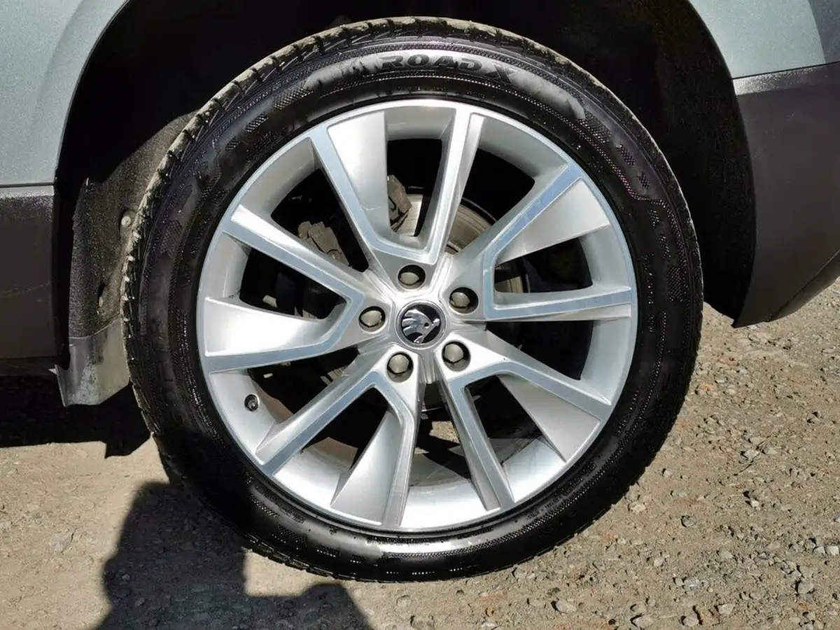2019-skoda-karoq-15-tsi-se-l-dsg-big-40