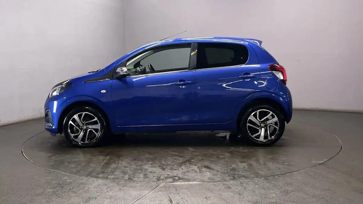 2021-peugeot-108-10-collection-hatchback-big-4