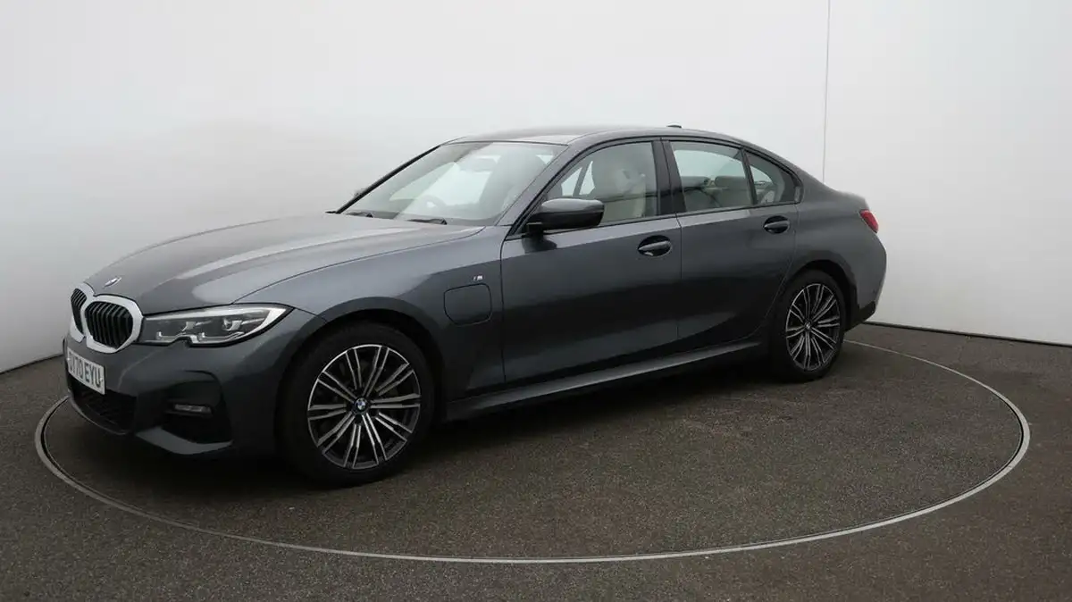 2020-bmw-3-series-20-330e-m-sport-saloon-4d-big-60