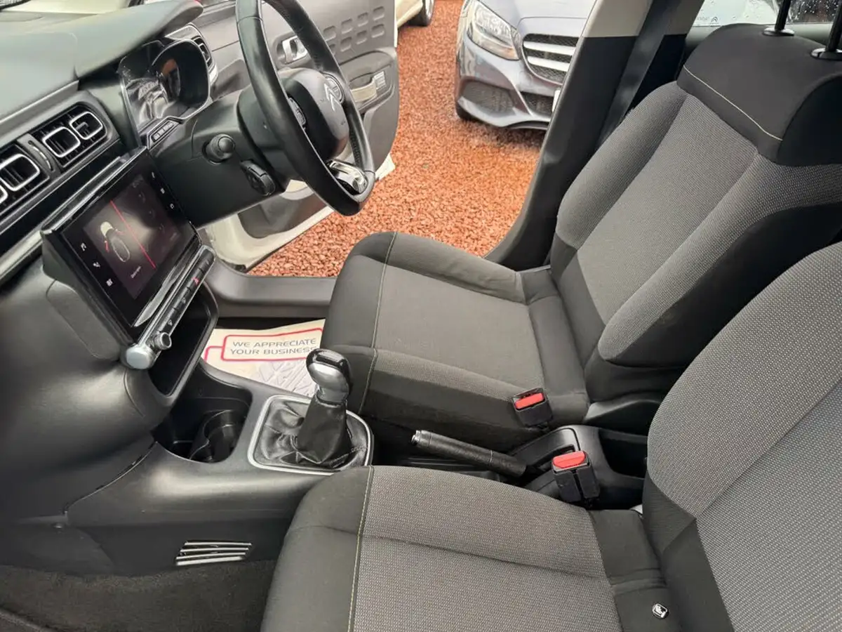 2017-citroen-c3-12-puretech-flair-82ps-big-45