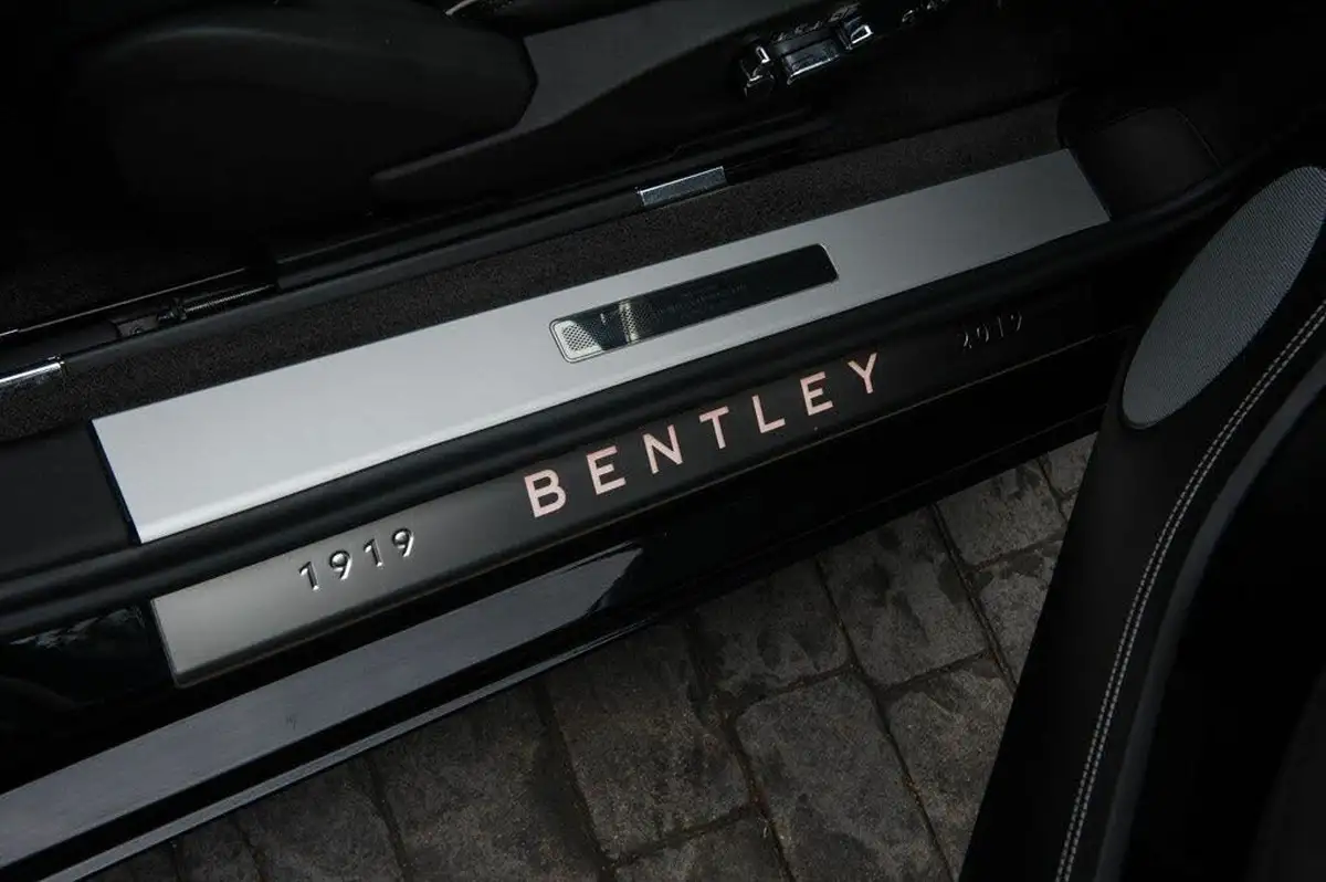 2023-bentley-continental-40-gt-v8-coupe-big-31