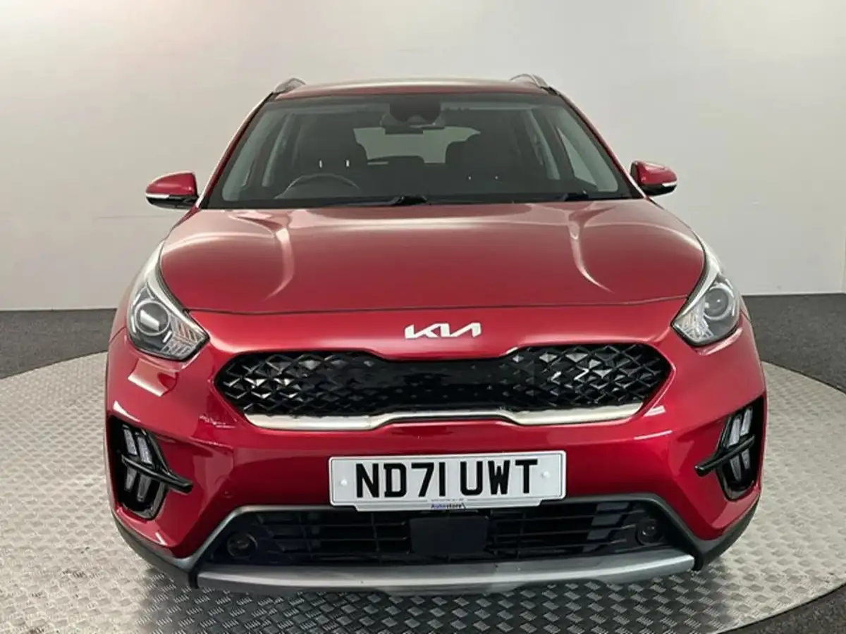 2022-kia-niro-16-gdi-2-139bhp-156kwh-big-1