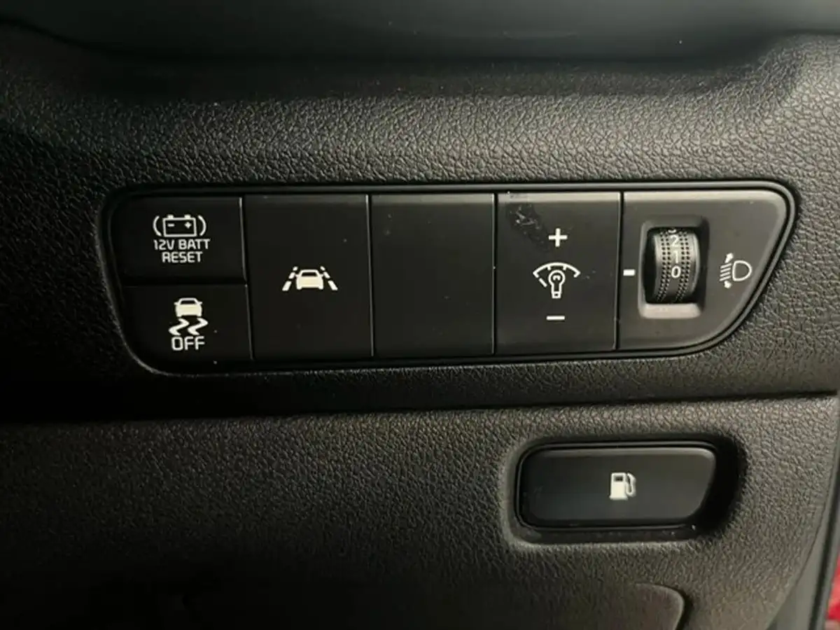 2022-kia-niro-16-gdi-2-139bhp-156kwh-big-25