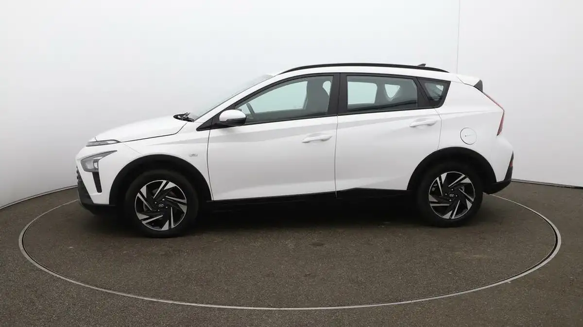 2023-hyundai-bayon-10-t-gdi-se-connect-big-4