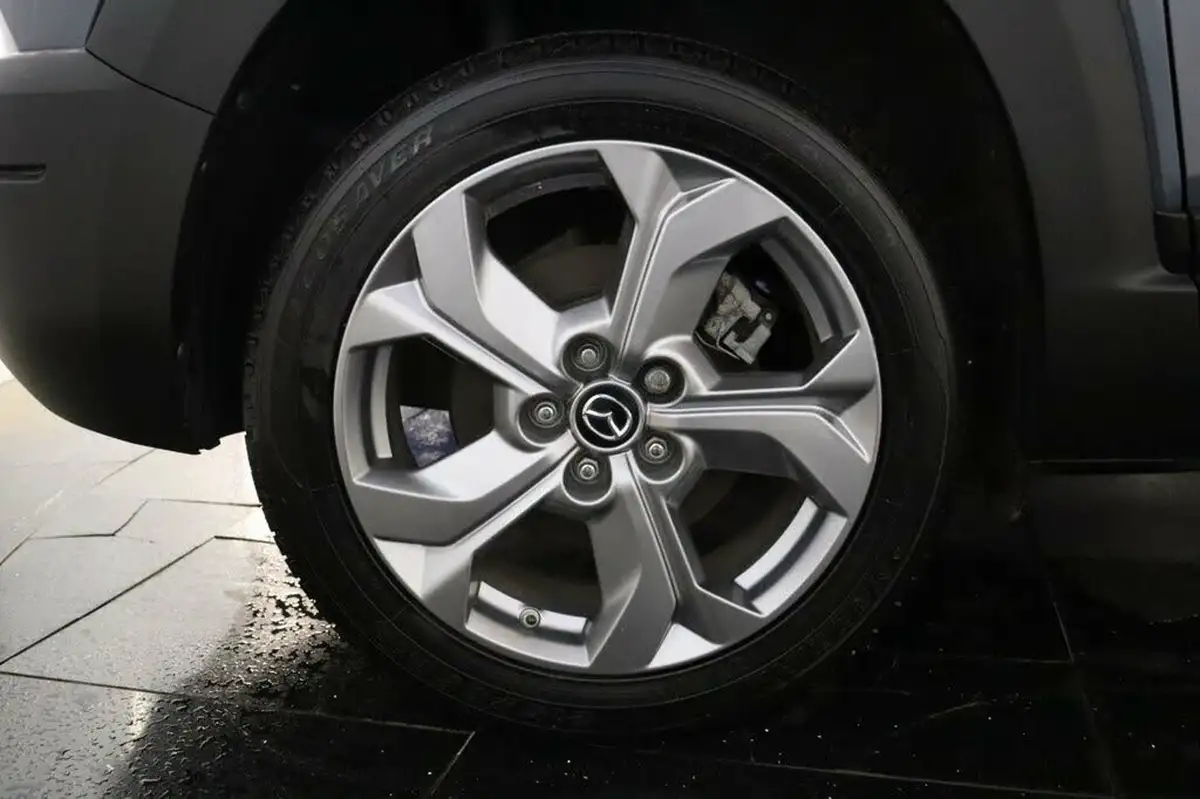 2021-mazda-mx-30-e-se-l-lux-big-34