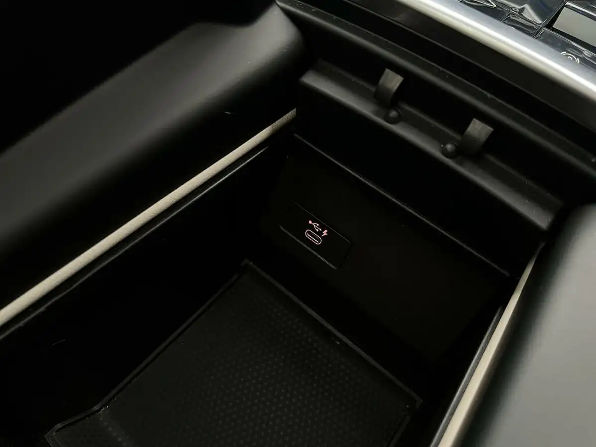 2021-bmw-x6-30td-xdrive30d-m-sport-big-70