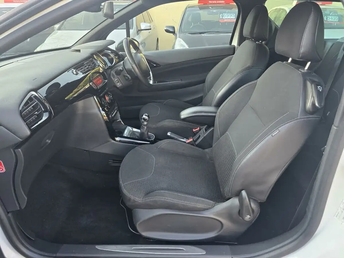 2012-citroen-ds3-16-dstyle-plus-big-7