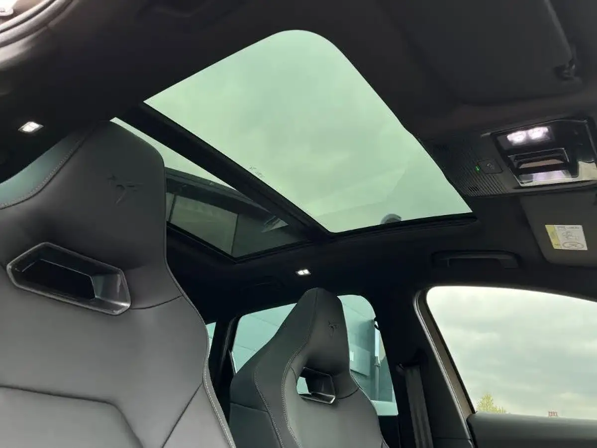 2024-cupra-formentor-15-e-hybrid-vz2-big-37