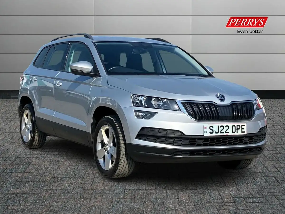 2022-skoda-karoq-10-tsi-se-big-0