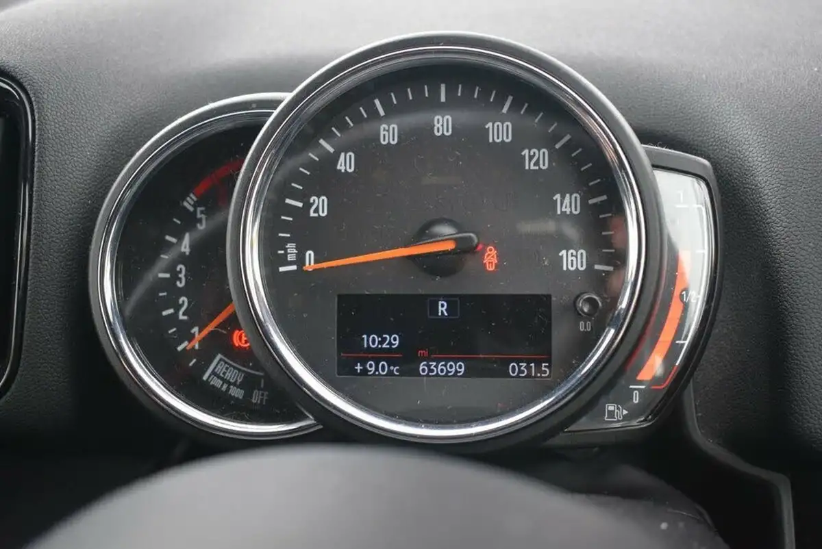 2018-mini-countryman-20td-cooper-sd-ss-big-22