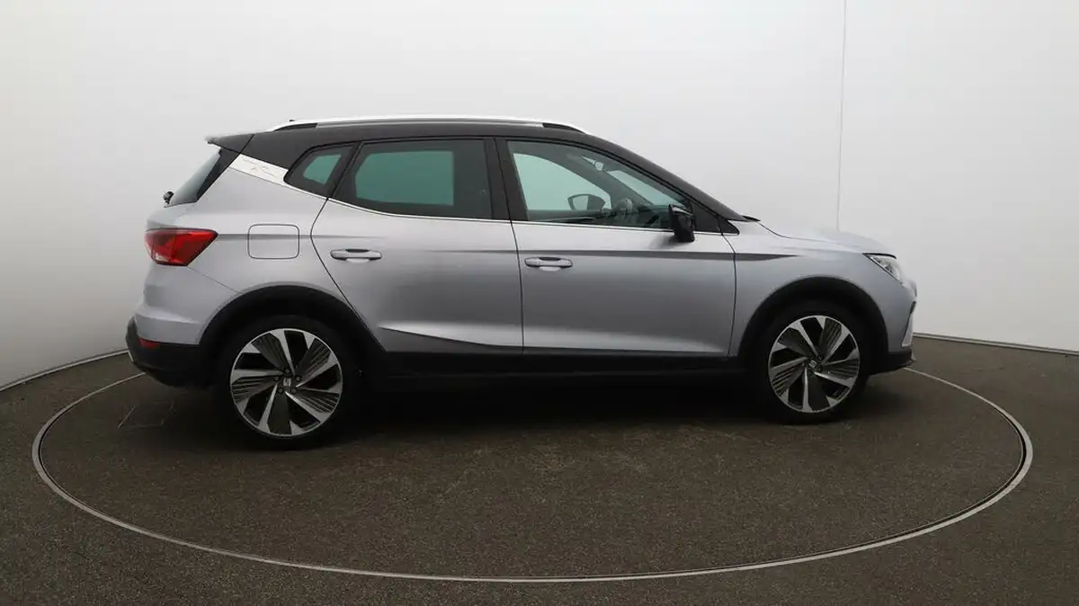 2022-seat-arona-10-tsi-fr-sport-big-8