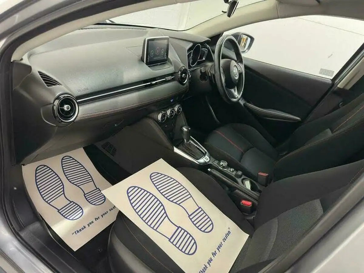 2015-mazda-mazda2-15-sport-nav-90ps-auto-big-29