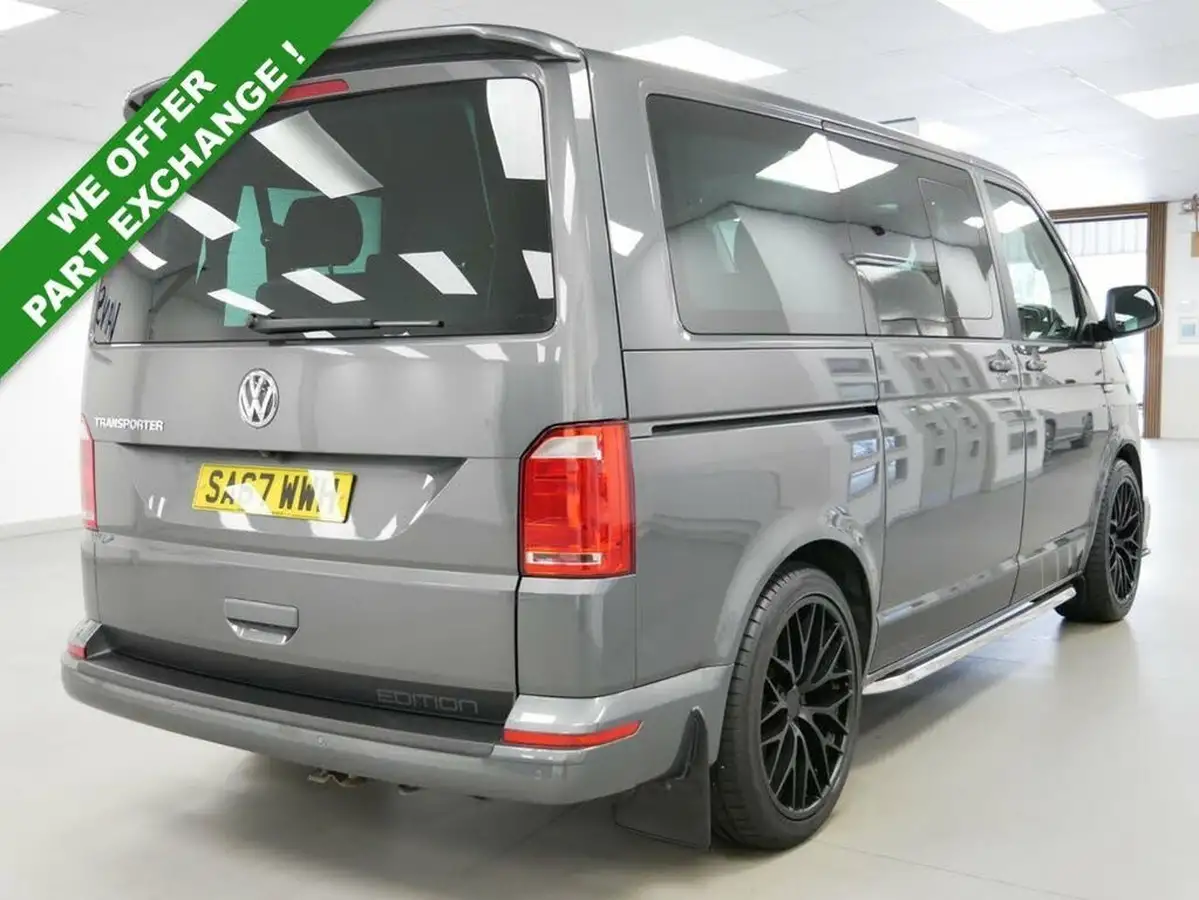 2017-volkswagen-transporter-20tdi-t32-highline-bmt-swb-150pseu6-kombi-big-11