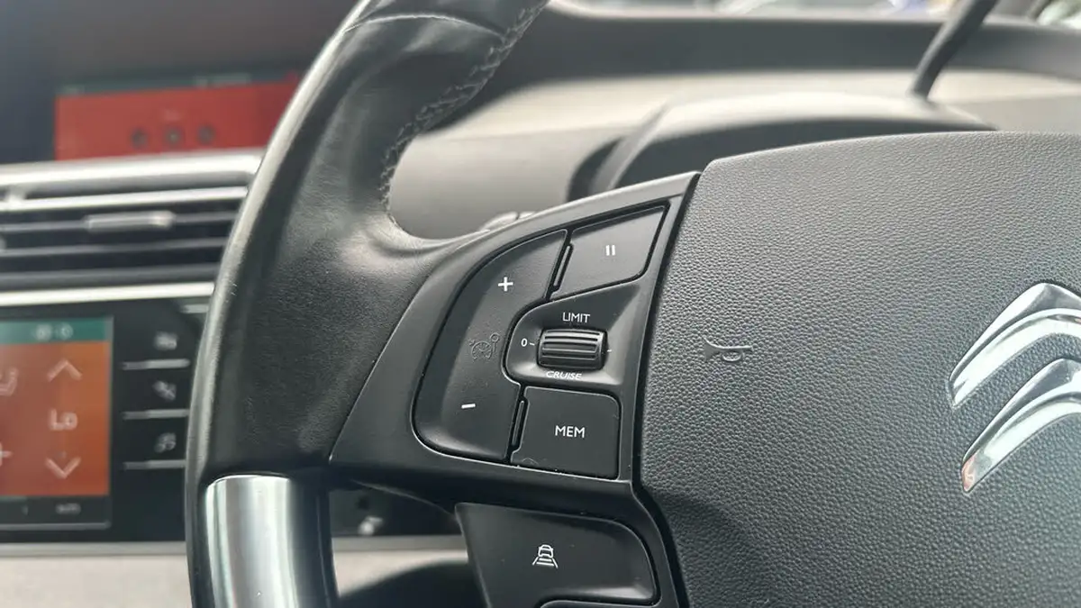 2020-citroen-grand-c4-spacetourer-15bluehdi-flair-plus-ss-eat8-big-25