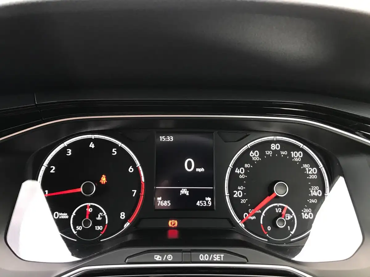 2020-volkswagen-polo-10-tsi-r-line-115ps-big-29