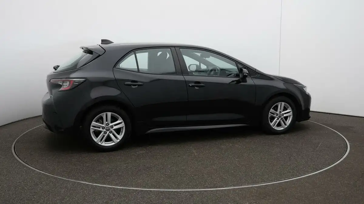 2022-toyota-corolla-18-vvt-i-icon-120bhp-trk-hatchback-5d-big-44
