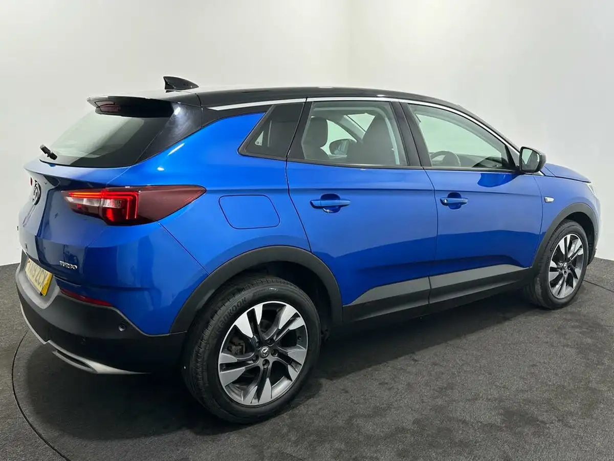 2019-vauxhall-grandland-x-12-sport-nav-big-51