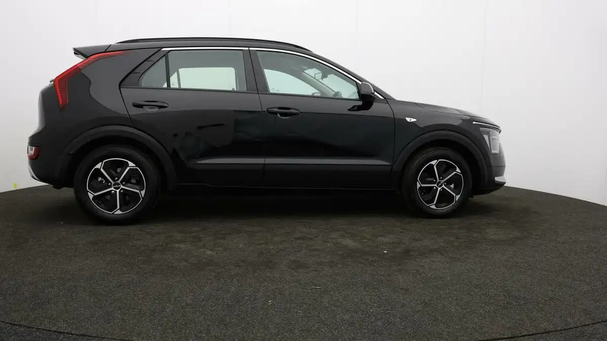 2023-kia-niro-16-gdi-139bhp-hev-132kwh-big-30