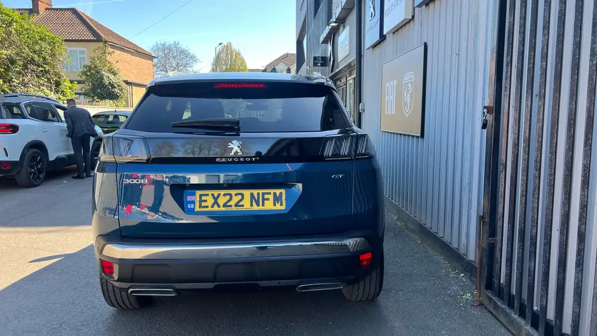 2022-peugeot-3008-suv-15-bluehdi-gt-eat8-big-8