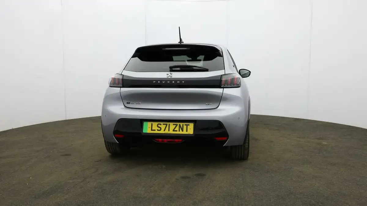 2021-peugeot-208-e-gt-50kwh-big-55