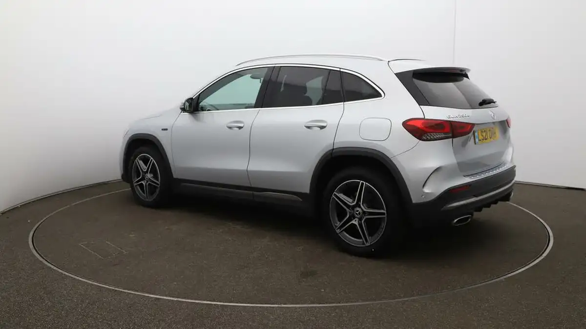 2021-mercedes-benz-gla-class-13-gla-250e-exclusive-edition-big-29