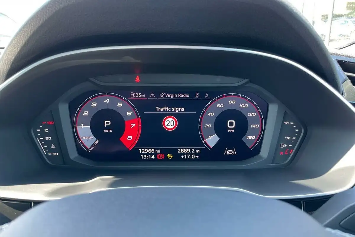 2023-audi-q3-15-35-tfsi-black-edition-cod-sportback-s-tronic-big-45