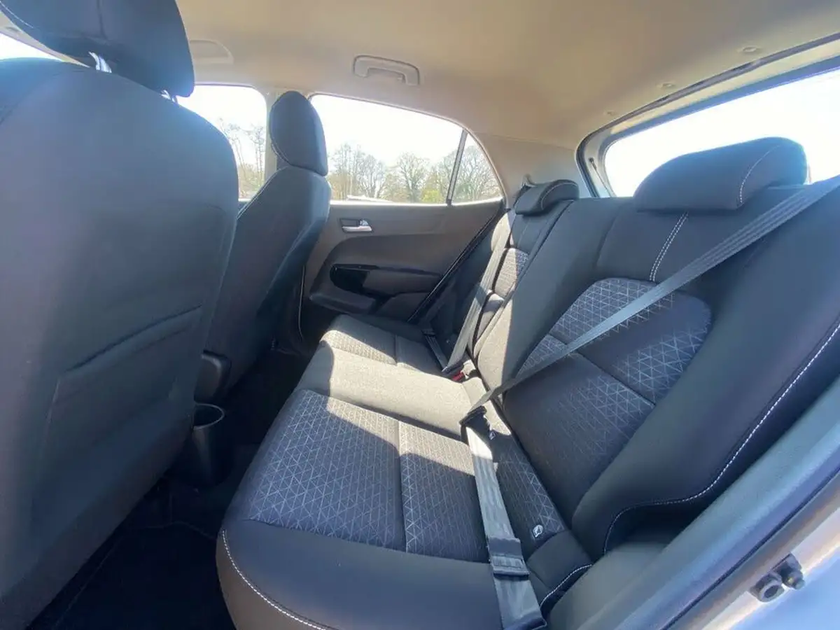 2020-kia-picanto-10-2-auto-seq-big-25