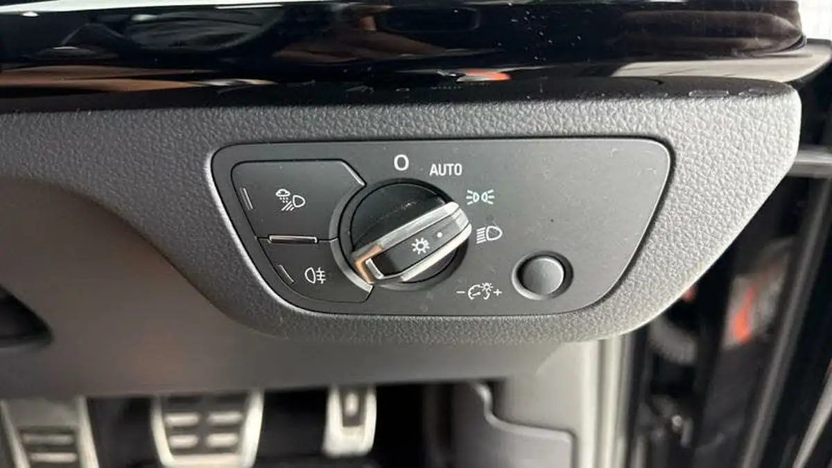 2018-audi-sq5-30-tfsi-quattro-big-19