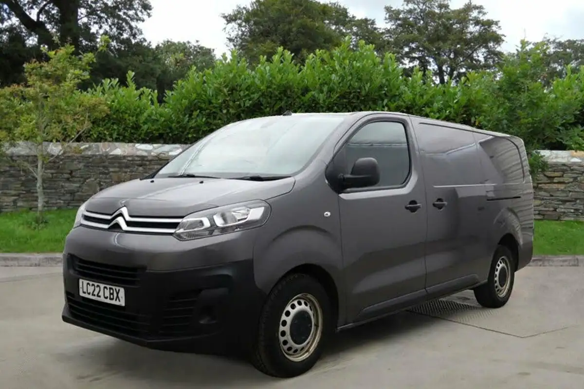 2022-citroen-dispatch-15bluehdi-enterprise-pro-xl-1000-big-6