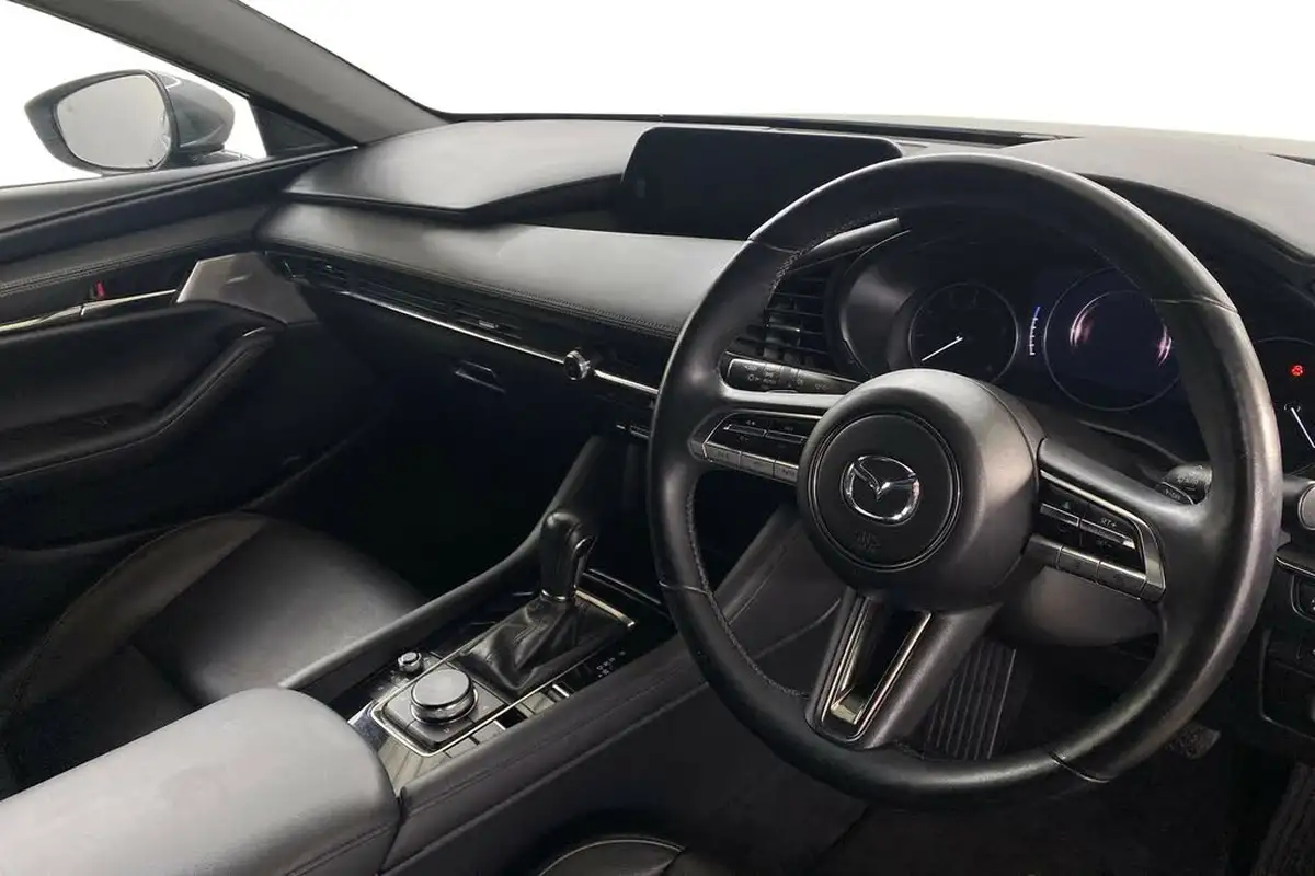 2020-mazda-mazda3-20-gt-sport-tech-180ps-awd-hatchback-5d-auto-big-9