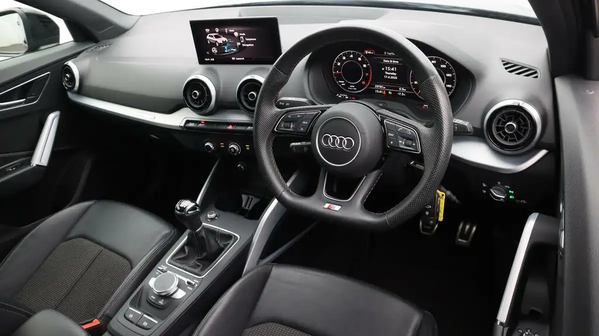 2021-audi-q2-15-35-tfsi-s-line-big-9