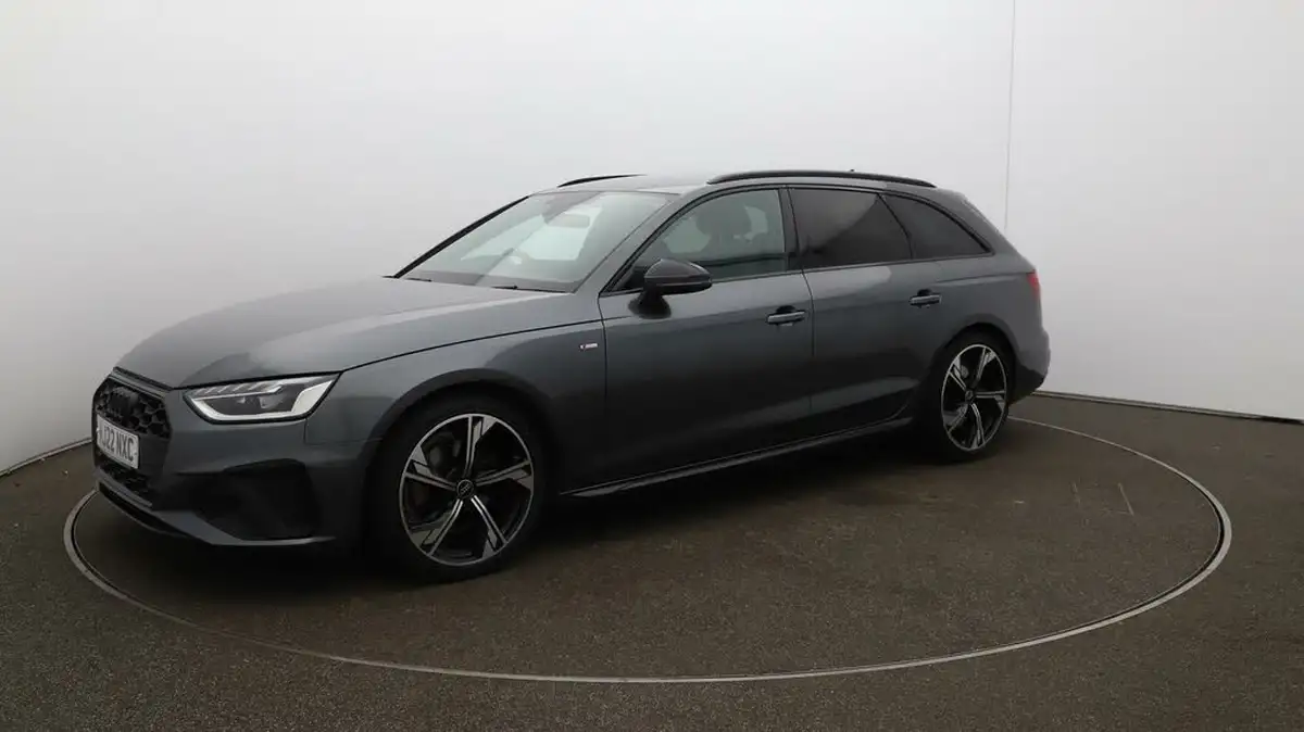 2022-audi-a4-avant-20-35-tfsi-black-edition-s-tronic-big-60