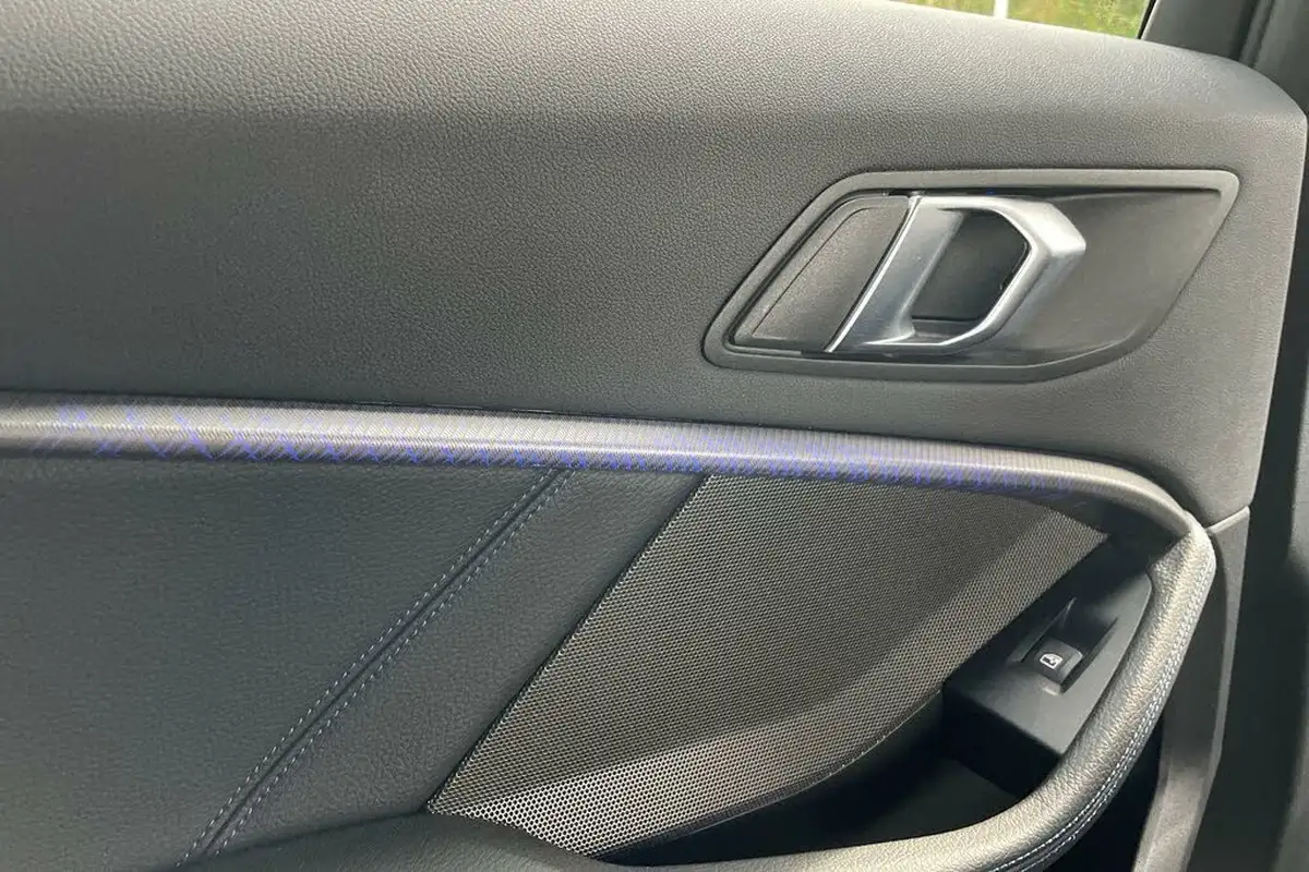 2021-bmw-1-series-20-m135i-xdrive-big-42