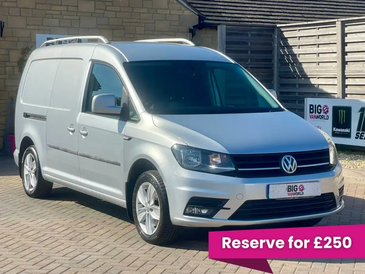 2017-volkswagen-caddy-maxi-20tdi-c20-maxi-highline-bmt-150pseu6-dsg-big-0