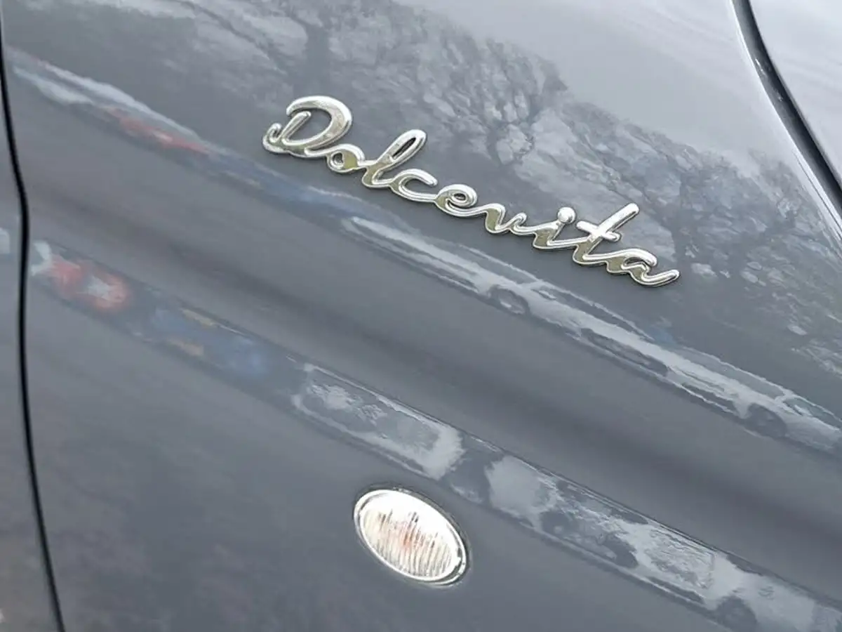 2022-fiat-500-10-dolcevita-big-11