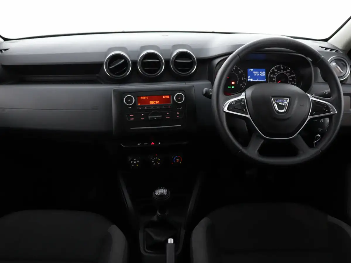 2021-dacia-duster-10-tce-essential-100bhp-ss-station-wagon-5d-big-12